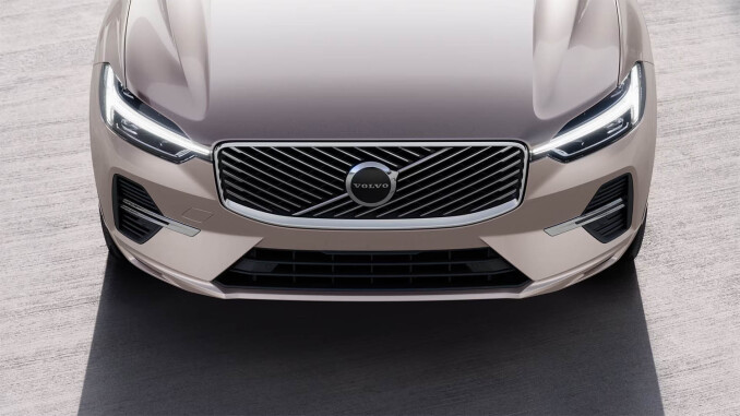 Volvo XC60 2.0 T6 [350] Plug-in Hybrid Core 5dr AWD Gtron [NI] Estate - Image 11